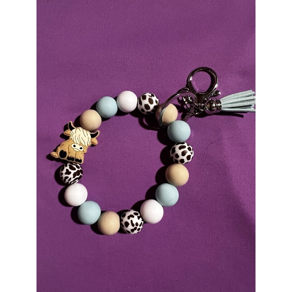 HIGHLAND COW SILICONE WRISTLET FOR KEYCHAIN/PHONE/PURSE/WALLET/BACKPACK